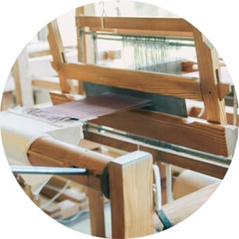 糸の一本一本に、400年の物語を。