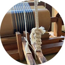 糸の一本一本に、400年の物語を。